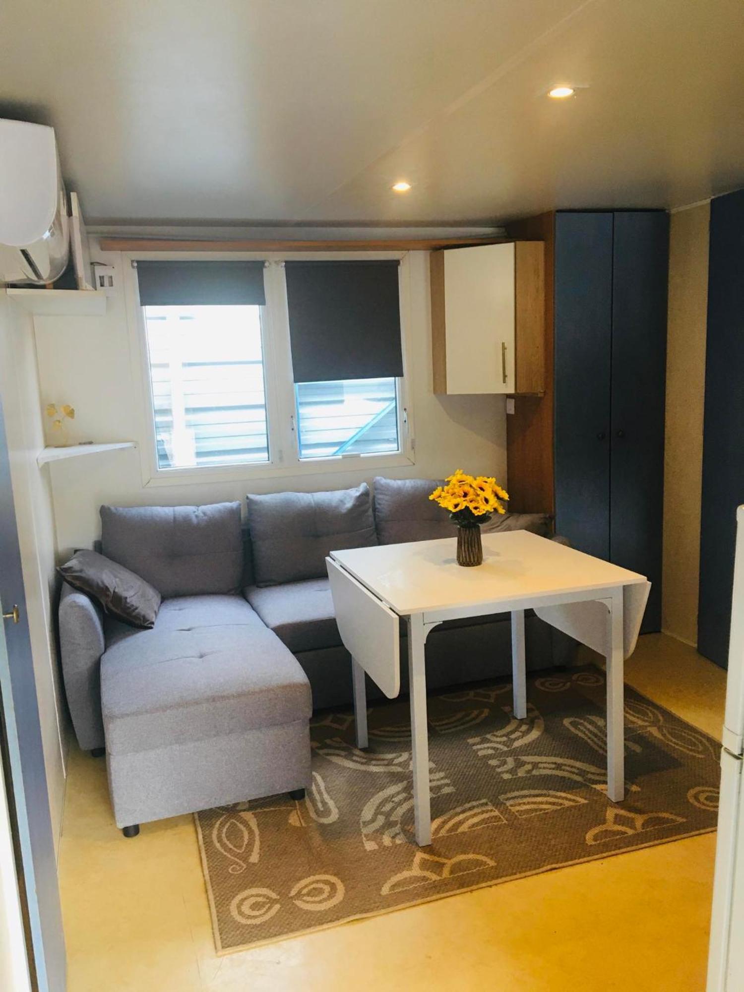 Mobil-Home Avec Grand Jardin Serignan Bagian luar foto